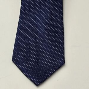 Calvin Klein Silk Neck Tie Navy Blue with White Dots 60" x 3 "  Classic Business